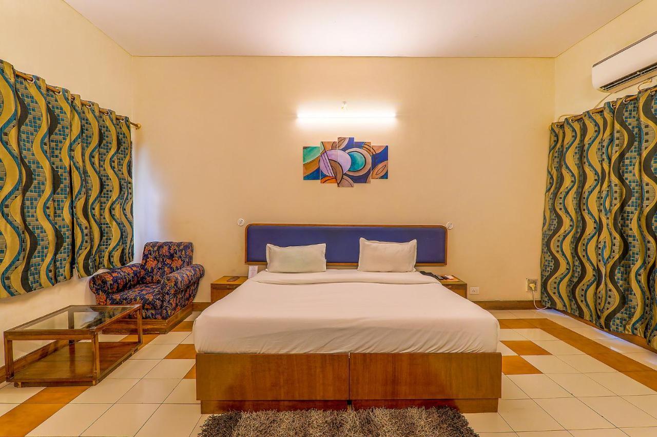 Hotel Executive Hasanganj Εξωτερικό φωτογραφία
