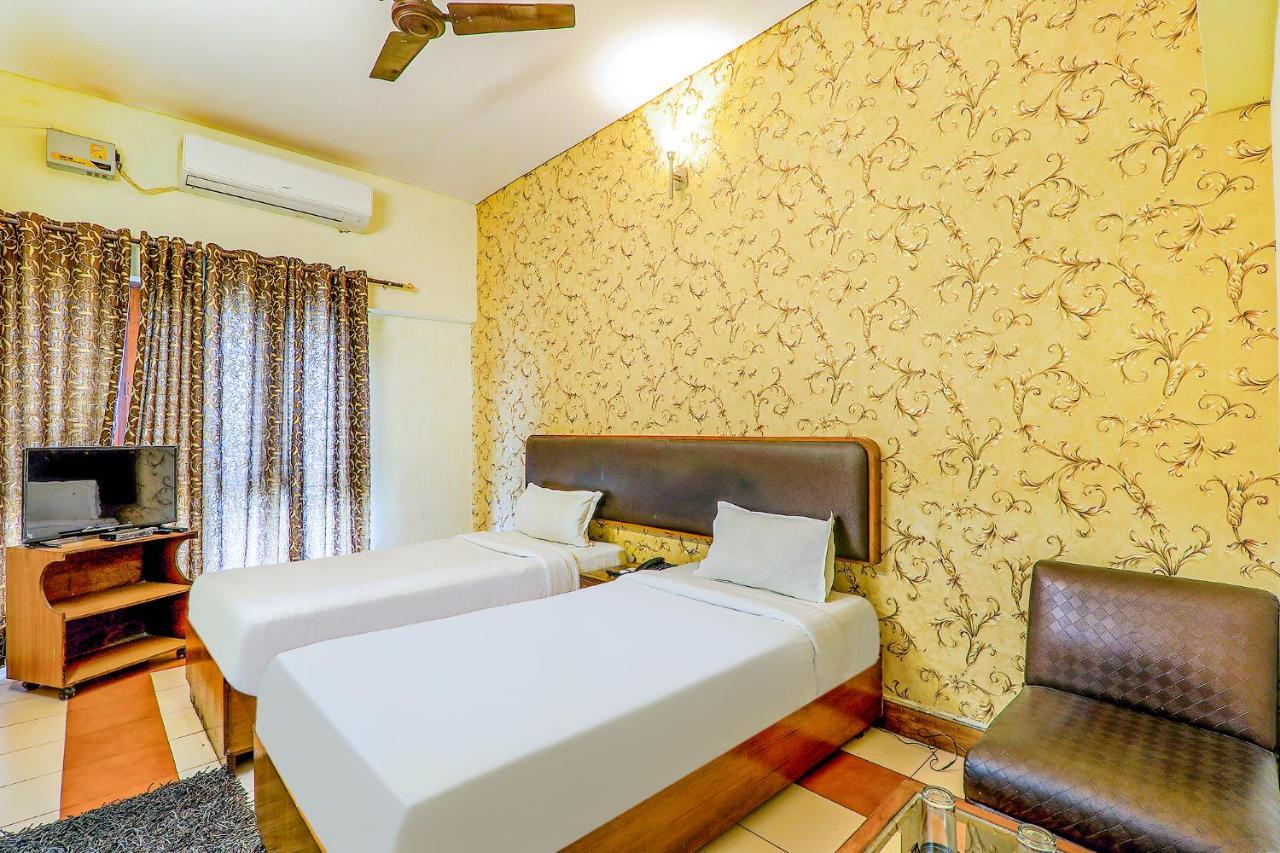 Hotel Executive Hasanganj Εξωτερικό φωτογραφία
