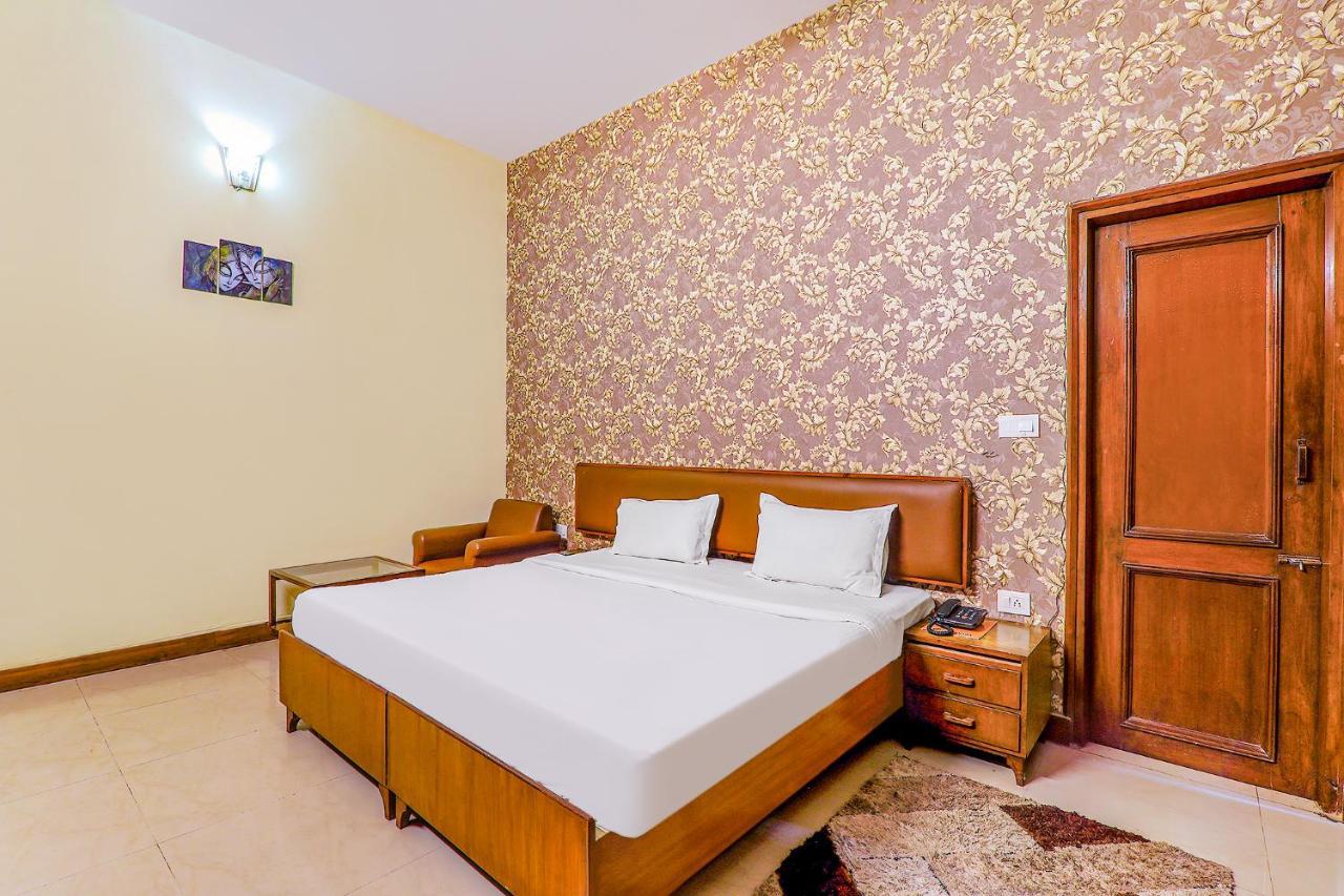 Hotel Executive Hasanganj Εξωτερικό φωτογραφία