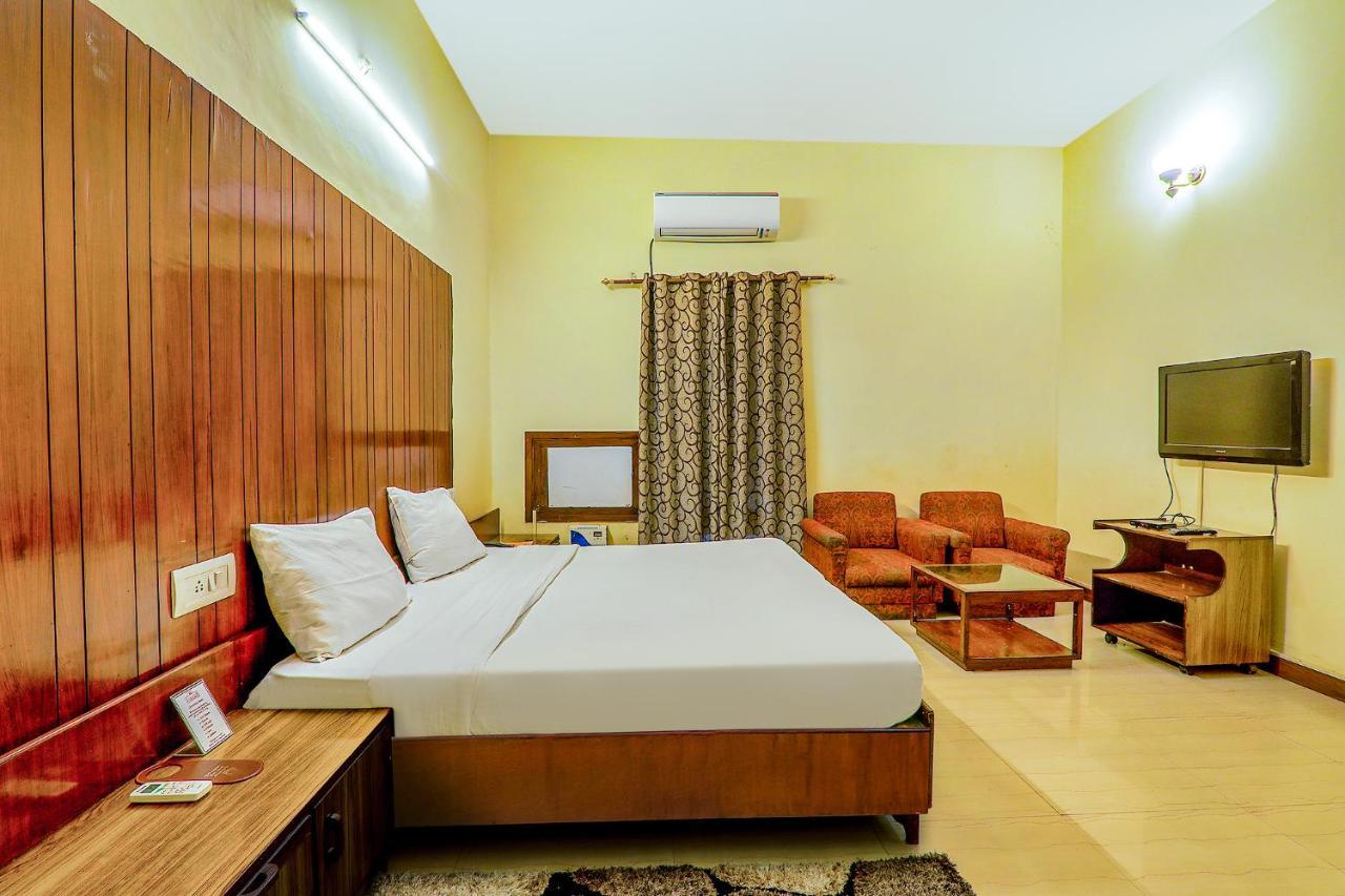 Hotel Executive Hasanganj Εξωτερικό φωτογραφία