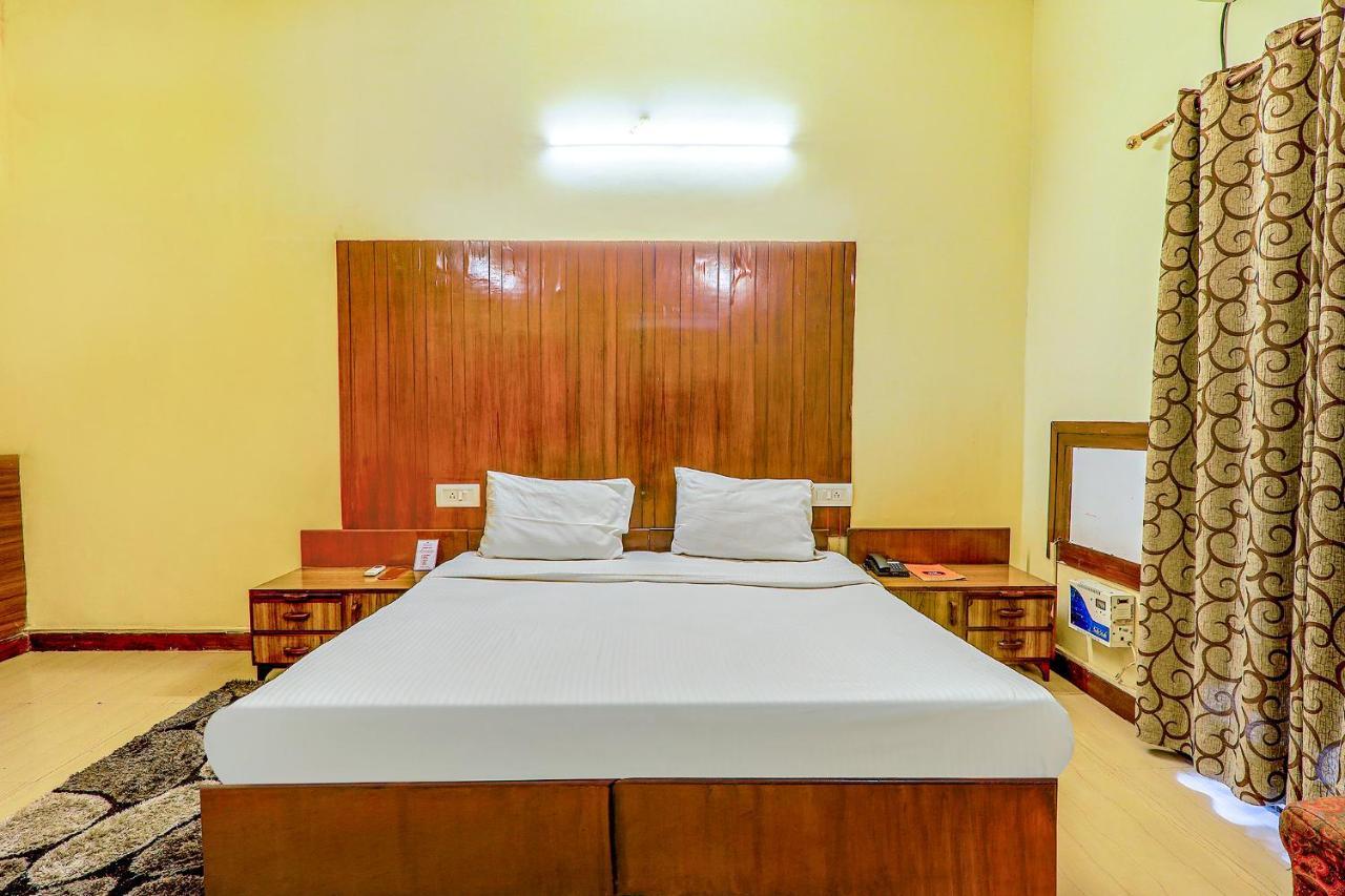Hotel Executive Hasanganj Εξωτερικό φωτογραφία
